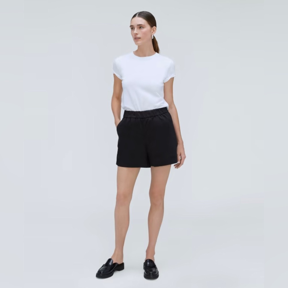Everlane Easy Short Washed Black size 10